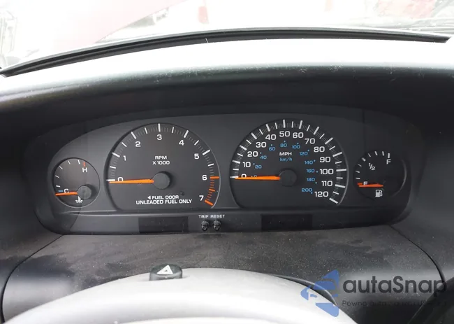 1B4GP45R2VB457507: 43507677