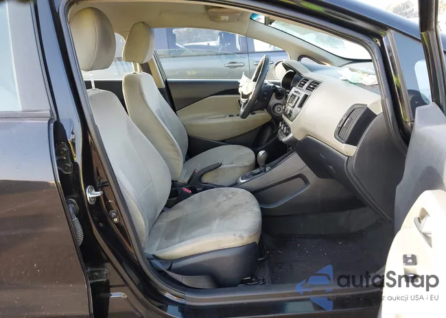 KNADM5A34C6022254: 43507688