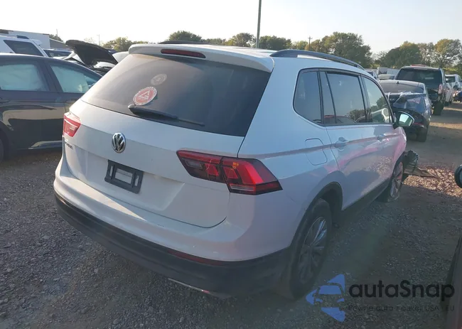 3VV1B7AX2KM140426: 43507816