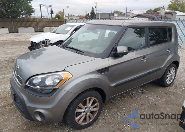 KNDJT2A62D7496796: 43507049