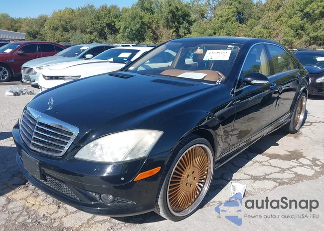 WDDNG71X78A229180: 43508451