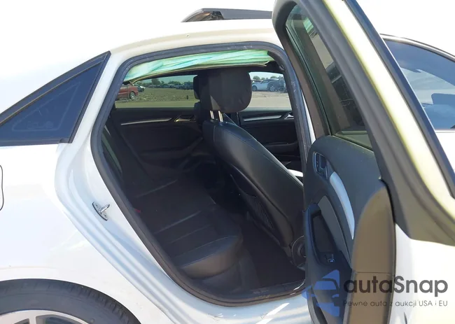 WAUAUGFF5J1042735: 43508669