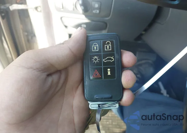 YV1AS982771021743: 43508678