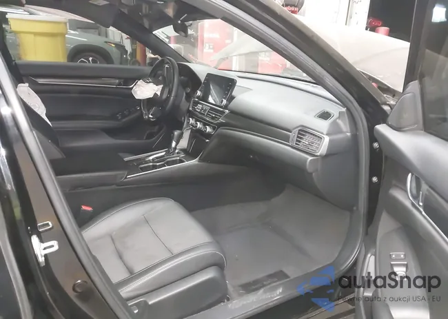 1HGCV1F31NA013333: 43508911