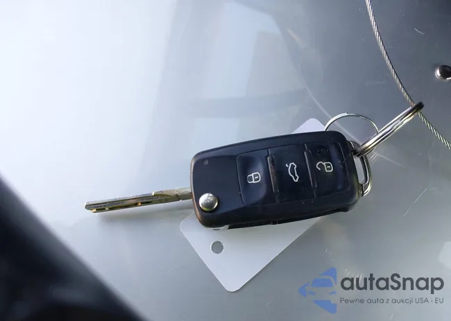 3VWLL7AJ8CM466035: 43508985