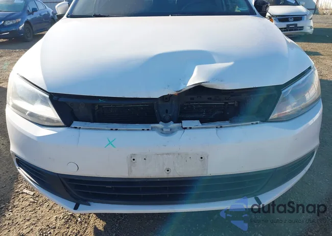 3VWLL7AJ8CM466035: 43508985