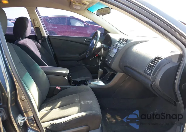 1N4AL2AP8BN435945: 43508311