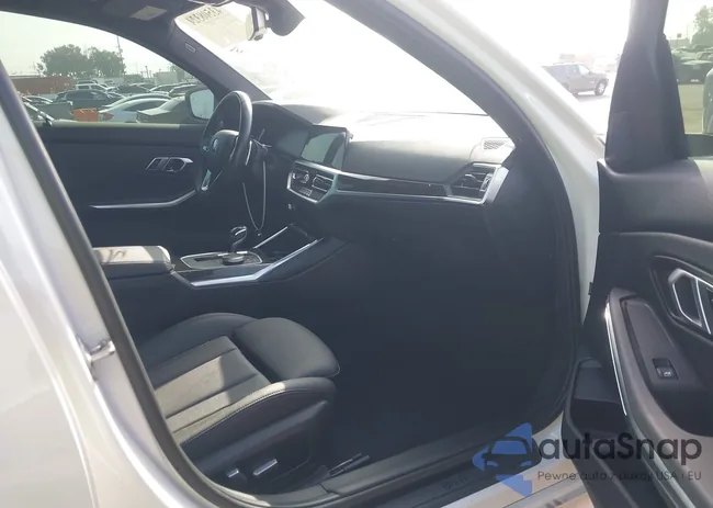 3MW5P7J01M8C08731: 43508324