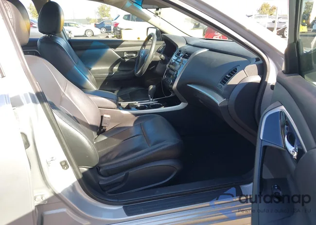 1N4AL3AP8EC407570: 43508429