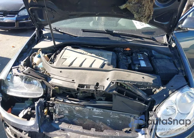 3VWRL7AJ5AM035272: 43509533