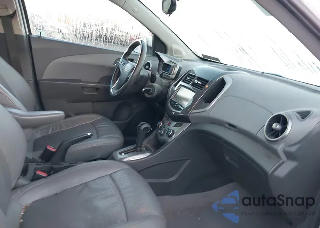 1G1JE6SB2E4178041: 43509584