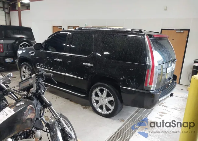 1GYFK63877R202231: 43509642