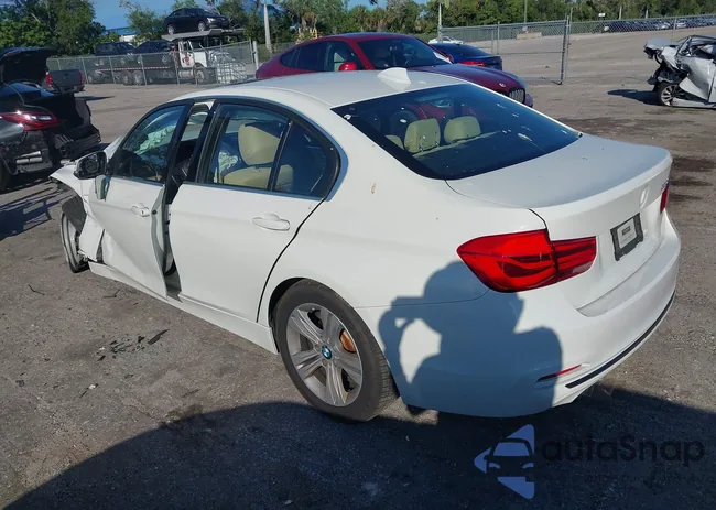 WBA8B9C5XJAE22247: 43509744