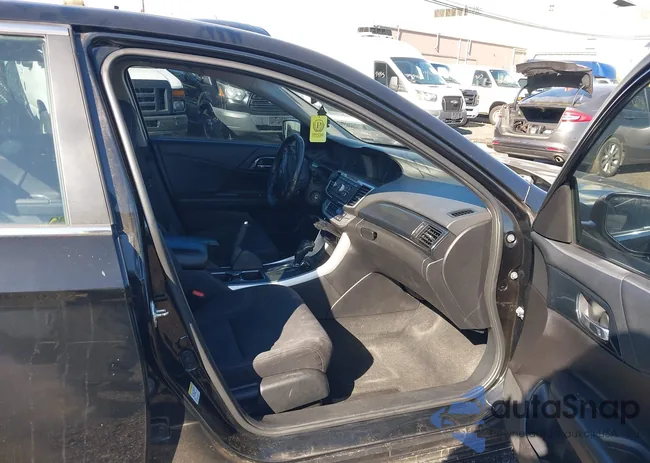 1HGCR2F59FA058775: 43509968