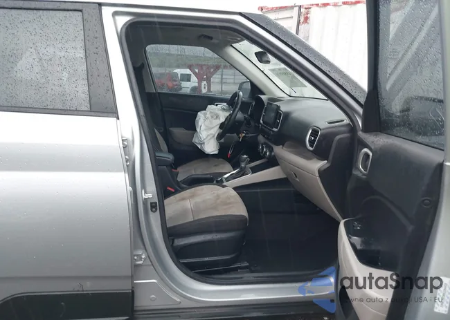 KMHRC8A30NU204458: 43509976