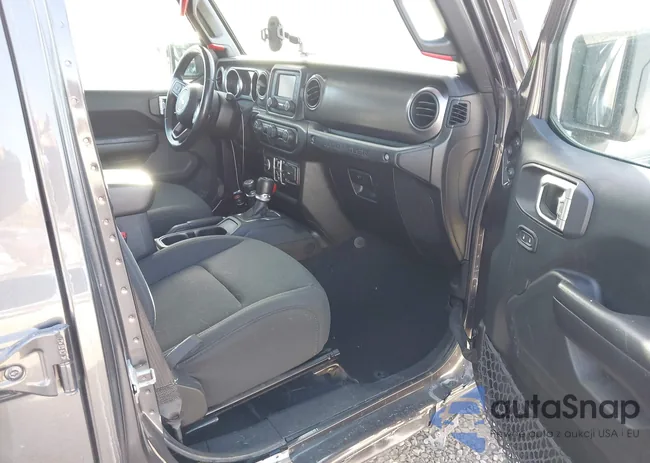 1C4HJXDG3KW615822: 43509059