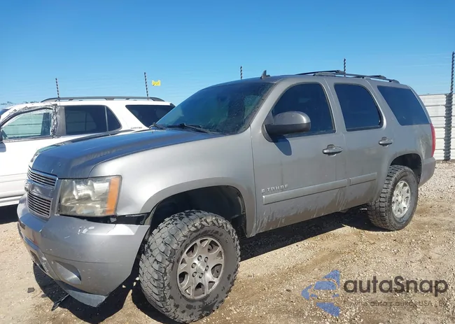 1GNFC13J28J191994: 43509184