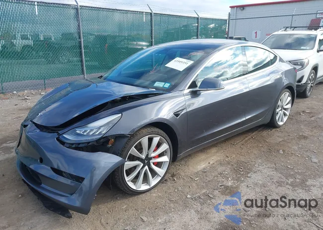 5YJ3E1EB6KF392923: 43509351