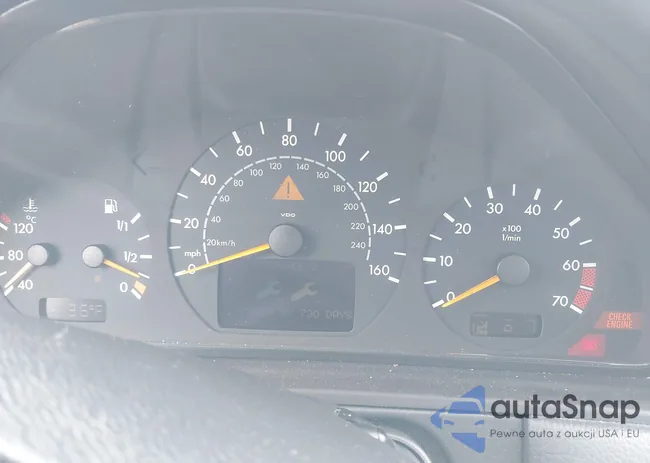 WDBJF65J8YB140156: 43509364