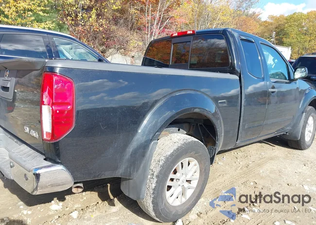 1N6AD0CW3GN724431: 43510631