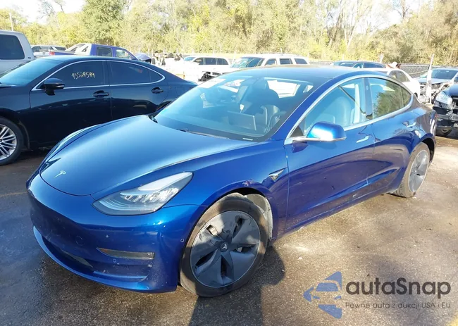 5YJ3E1EB1JF130709: 43510837