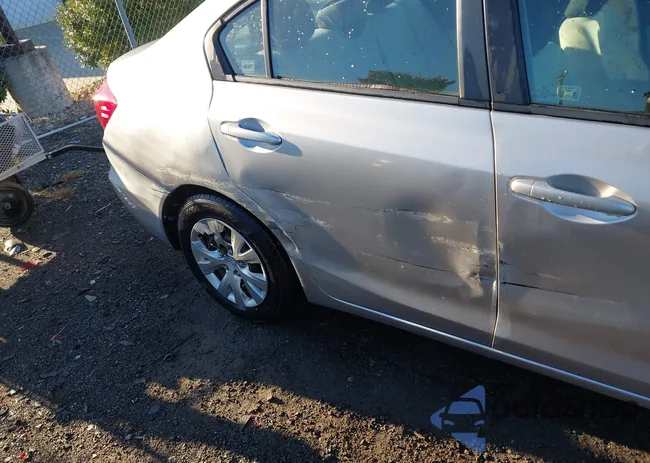 19XFB2E50CE061557: 43510868