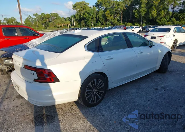 LVYA22MK2MP197958: 43510880