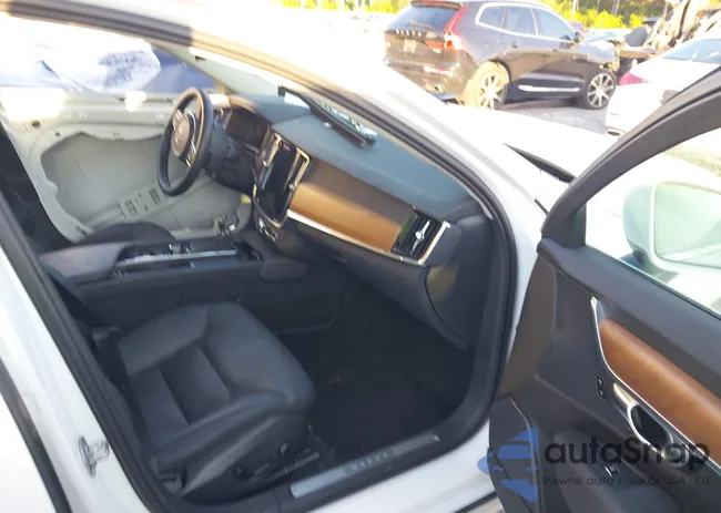 LVYA22MK2MP197958: 43510880