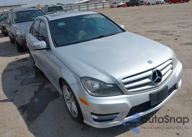 WDDGF4HB2CA604826: 43510972