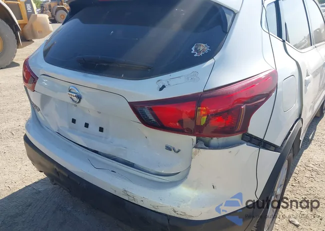 JN1BJ1CPXKW215666: 43510173