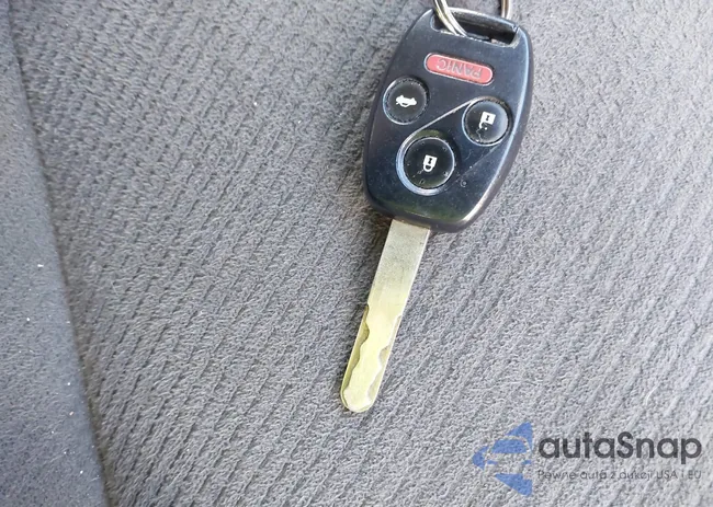 1HGCP2F77BA078444: 43510409