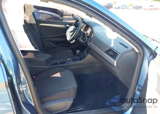 3VWC57BU9MM017418: 43511769