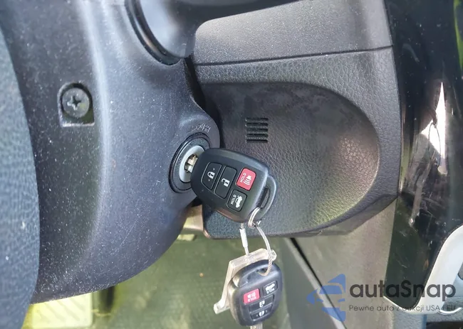 2T1BURHE4HC927862: 43511833