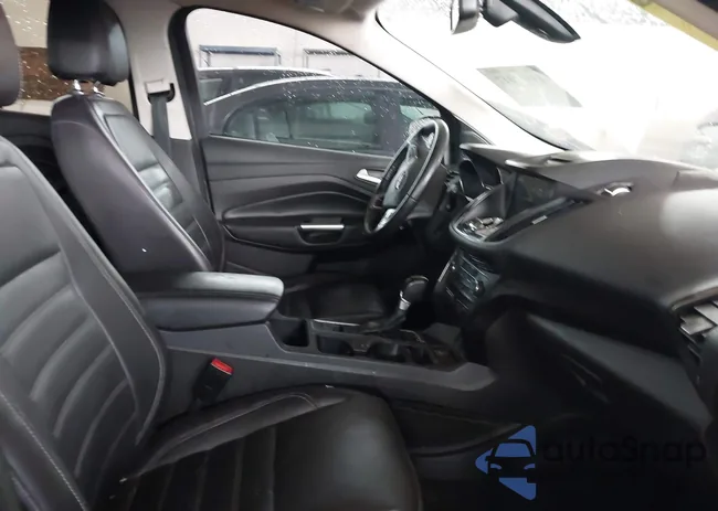 1FMCU0J94HUD52965: 43512017