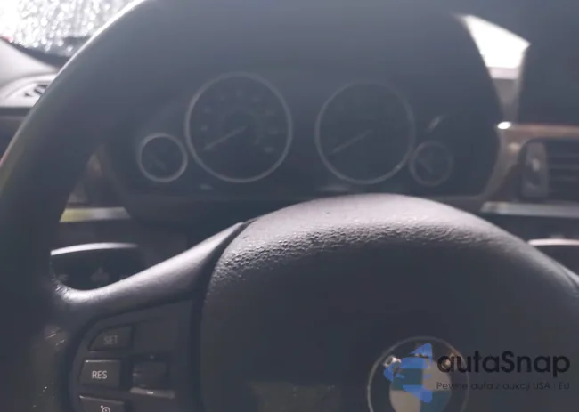 WBA3B1G54FNT07713: 43511028