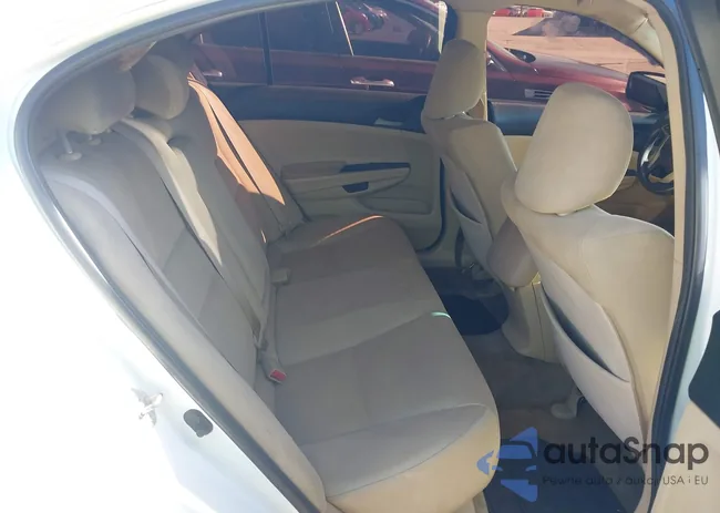 1HGCP2F37BA113139: 43511228