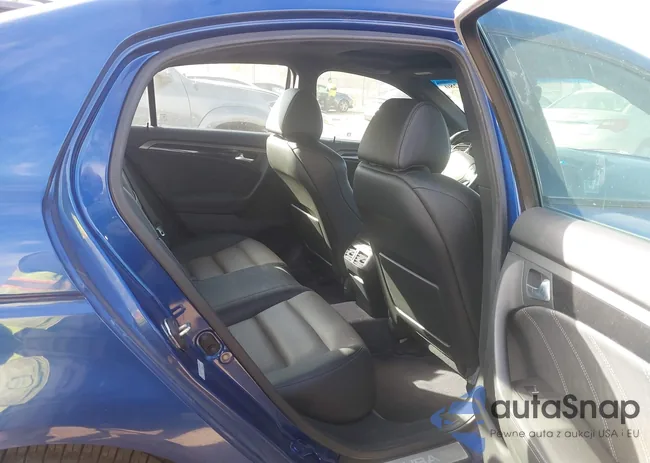 19UUA76508A045991: 43511280