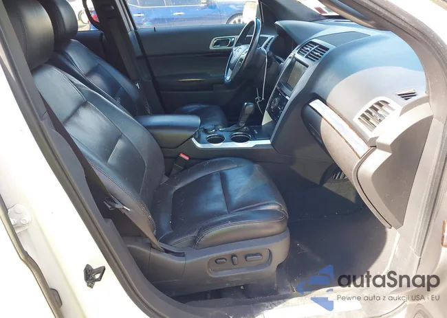 1FMHK8F88BGA04747: 43511355