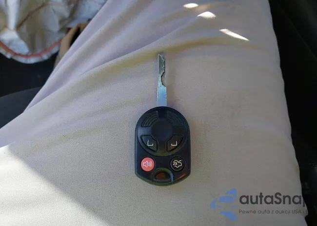 1FADP3F25GL239100: 43511360