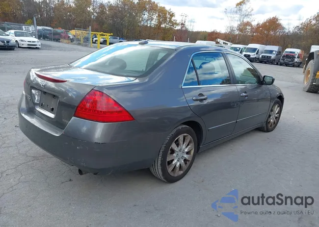 1HGCM66896A017143: 43512458