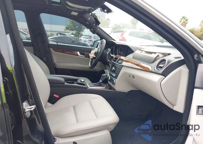 WDDGF4HB7CA650152: 43512891