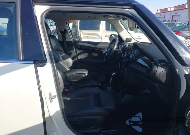 WMWXU3C5XK2H87400: 43512926