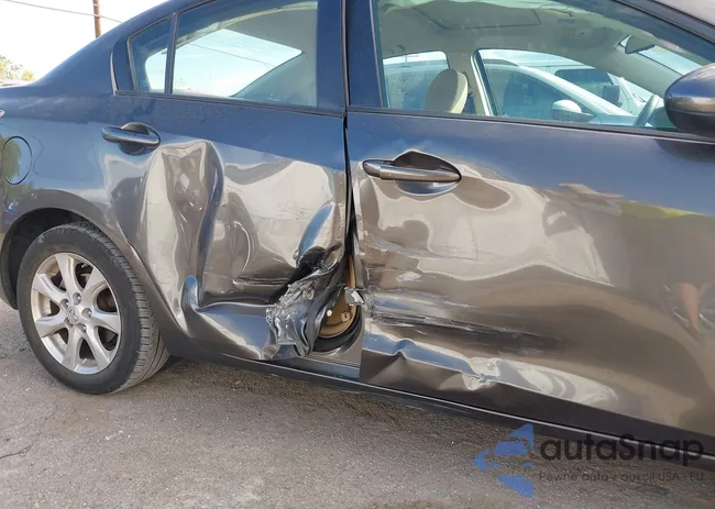 JM1BL1VG7B1480112: 43512989