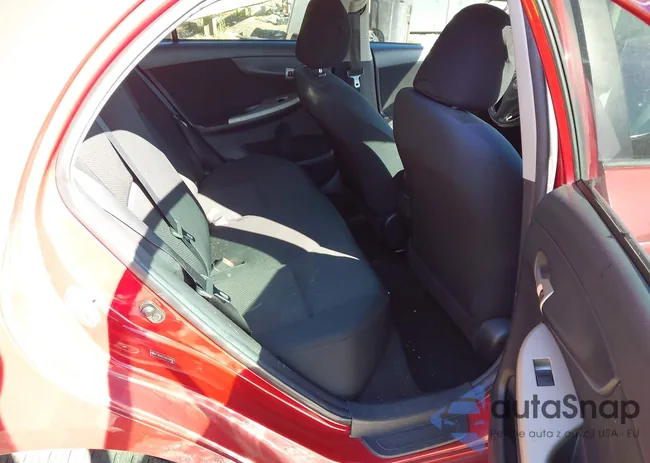 2T1BU4EE1AC513452: 43512103