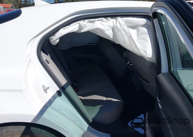 4T1T11AK9RU843566: 43512184