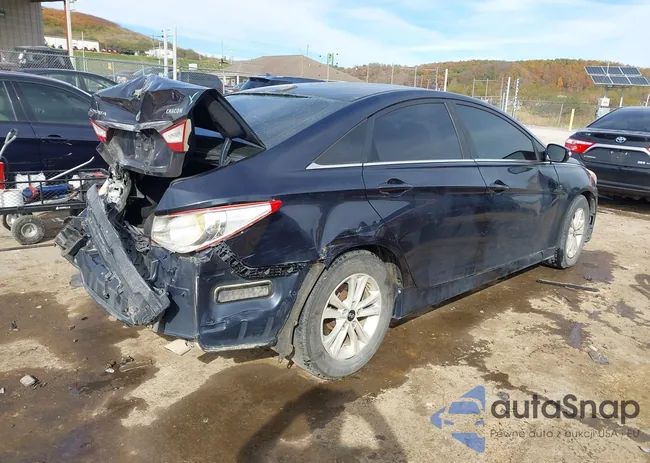 5NPEB4AC9EH932241: 43512342