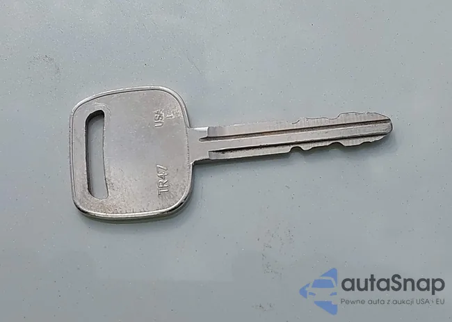 JT3GP10V2W7035588: 43512397