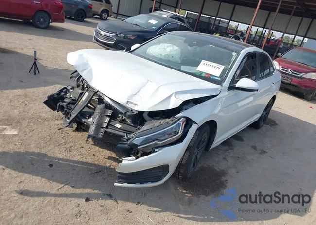 3VW7M7BU2RM011942: 43513428