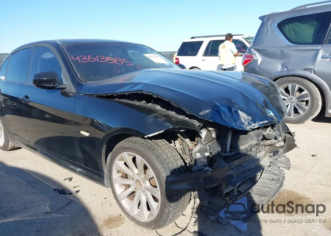 WBAPH77519NL83946: 43513585