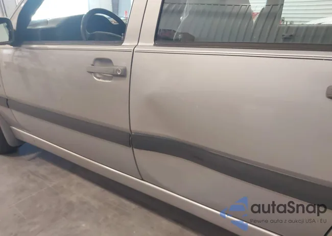 YV1LW5644V2319586: 43513624